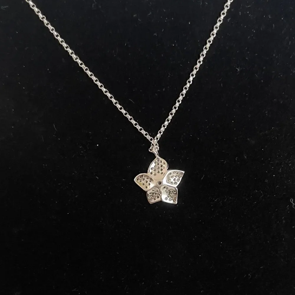 Kate spade flower necklace